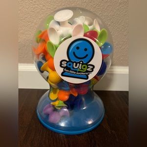 Fat Brain Toys Squigz 50